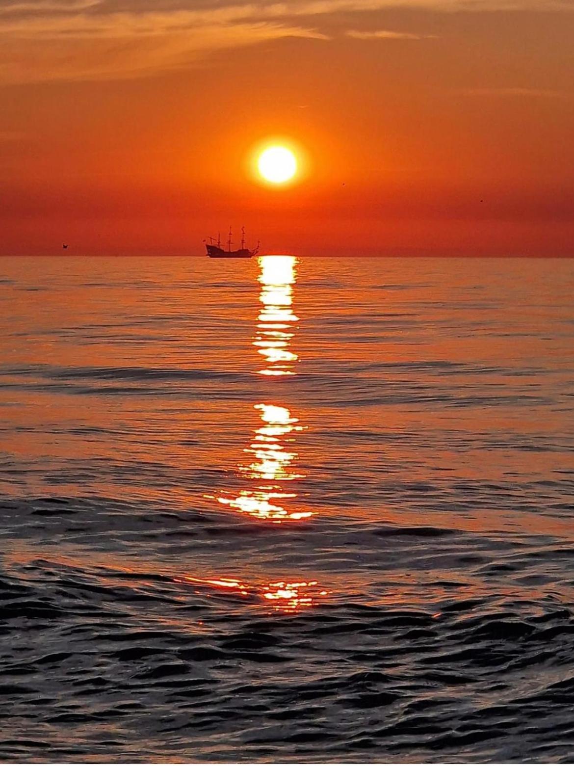 Pensjonat Victoria Ustka Esterno foto